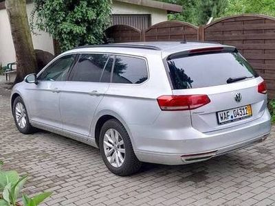 Srebrny Używany 2016 VW Passat Sedan/Limuzyna | 168 000 zł
