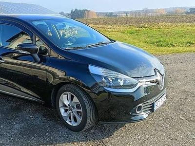 Czarny Używany 2015 Renault Clio IV Hatchback | 22 750 zł (Uczciwa cena)