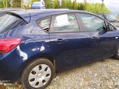 Używany 2011 Opel Astra | 12 950 zł (Dobra cena)