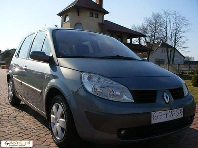 używany Renault Scénic 1.6dm 115KM 2004r. 172 000km