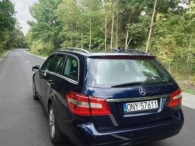 Mercedes E200