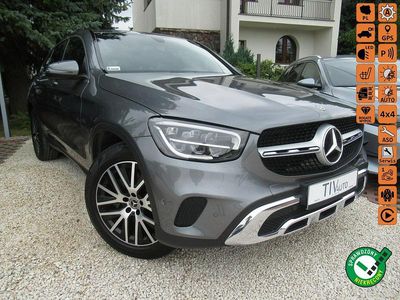 Szary (metalik) Używany 2019 Mercedes 200 Coupe | 125 120 zł