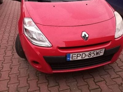 Używany Renault Clio IV 2013 Czerwony Hatchback