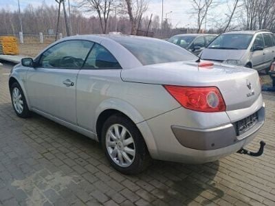 Srebrny Używany 2008 Renault Mégane Cabriolet Kabriolet | 11 900 zł