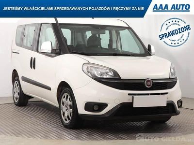 Używany Fiat Doblò 2016 Biały Minivan