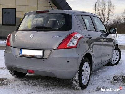 Szary Używany 2010 Suzuki Swift Hatchback | 18 500 zł (Drogi)