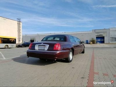 Używany 2000 Lincoln Town Car Sedan/Limuzyna | 20 000 zł