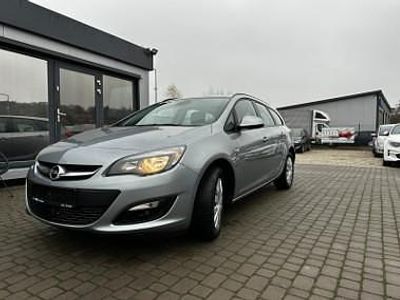 używany Opel Astra SPORTS TOURER