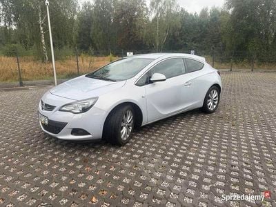 Opel Astra GTC