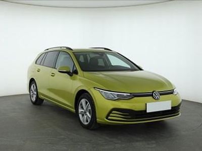 Używany VW Golf VIII 116 KM (85 kW) 2021 Żółty Kombi