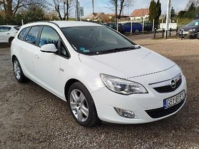 używany Opel Astra 7 CDTI 110 KM. Nawigacja.