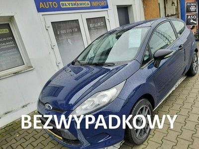 Niebieski Używany 2012 Ford Fiesta Hatchback | 17 400 zł (Uczciwa cena)
