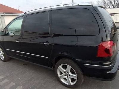 VW Sharan