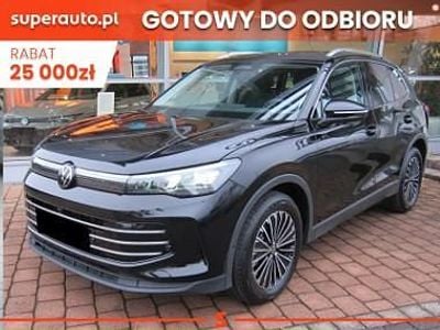 Czarny Nowe 2025 VW Tiguan Elegance SUV | 221 850 zł (Super Cena)