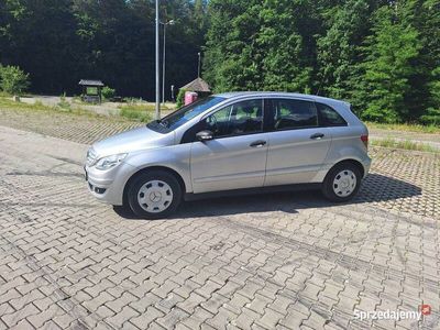 Mercedes B170