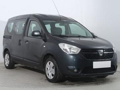 Używany Dacia Dokker 102 KM (75 kW) 2017 Szary Minivan