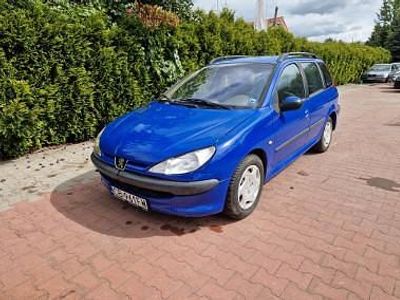 Niebieski Używany 2003 Peugeot 206 Kombi | 3400 zł