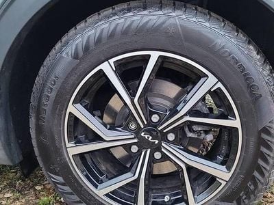 Zielony Używany 2024 Kia Sportage SUV | 105 900 zł (Super Cena)