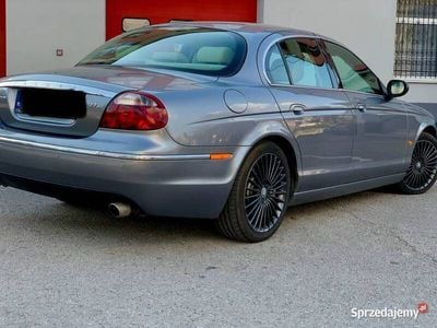 Jaguar S-Type