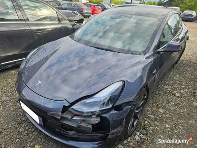 używany Tesla Model 3 