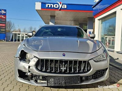 Srebrny Używany 2014 Maserati Ghibli Sedan/Limuzyna | 38 900 zł