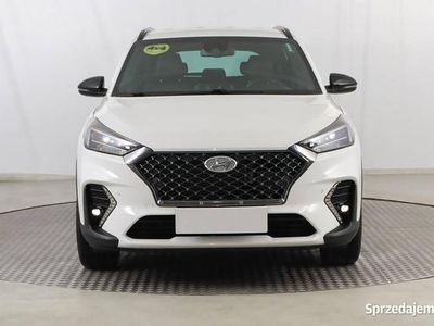 Biały Używany 2019 Hyundai Tucson SUV | 95 999 zł (Dość drogi)