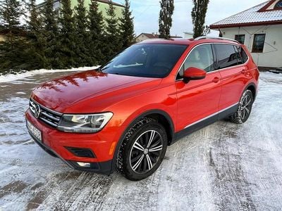 Inny kolor Używany 2019 VW Tiguan Allspace SUV | 73 000 zł (Uczciwa cena)