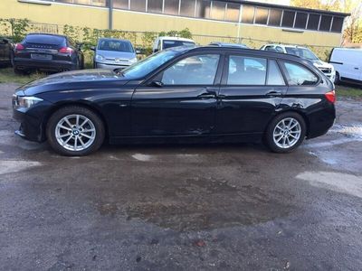 Używany BMW 320 163 KM (119 kW) 2016 Czarny (metalik) Sedan/Limuzyna