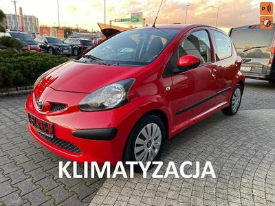 używany Toyota Aygo KLIMATYZACJA, centralny zamek, niski przebieg, benzynka, bdb I…