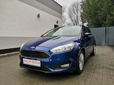 Używany Ford Focus 125 KM (91 kW) 2015 Niebieski Hatchback