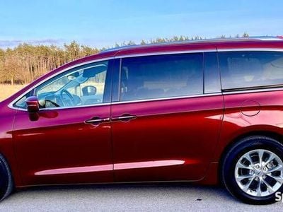Chrysler Pacifica