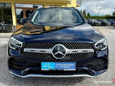 Używany Mercedes GLC300 AMG line 245 KM (180 kW) 2021 Granatowy SUV