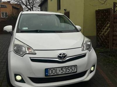 Używany 2011 Toyota Verso-S Minivan | 23 500 zł