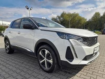 Biały Używany 2023 Peugeot 3008 Allure | 89 900 zł (Uczciwa cena)