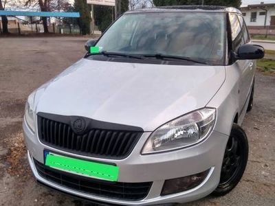 Używany Skoda Fabia 90 KM (66 kW) 2013 Srebrny Hatchback