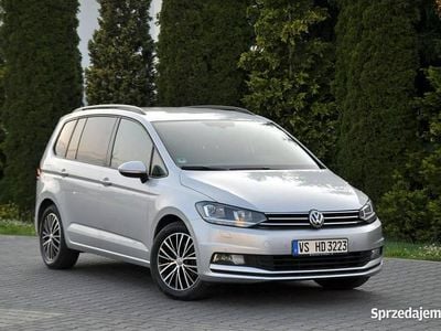 Używany VW Touran 150 KM (110 kW) 2016 Szary (metalik, perła) Minivan