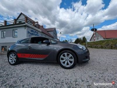 Opel Astra GTC
