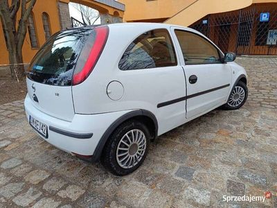 używany Opel Corsa C 1.2 80KM 2006r Polski Salon