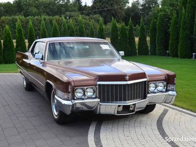 używany Cadillac Deville 