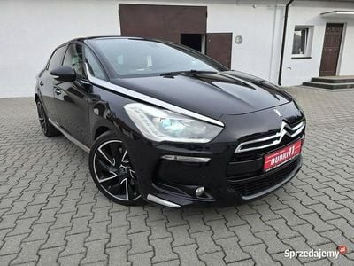 Czarny (metalik) Używany 2012 Citroën DS5 Hatchback | 28 900 zł