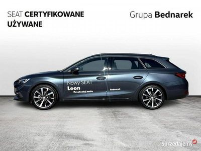 Używany Seat Leon 2024 Granatowy Kombi