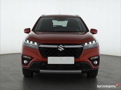 Czerwony Używany 2022 Suzuki SX4 S-Cross SUV | 77 999 zł