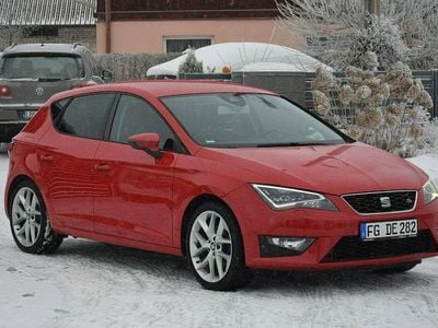 Czerwony Używany 2012 Seat Leon FR Hatchback | 29 900 zł (Uczciwa cena)