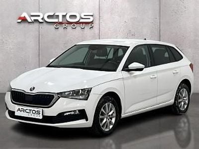 Używany Skoda Scala Ambition 116 KM (85 kW) 2020 Biały Hatchback