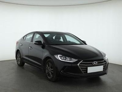 Używany Hyundai Elantra 128 KM (94 kW) 2016 Czarny Sedan/Limuzyna