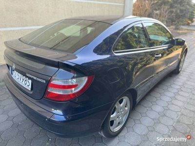 Mercedes C180