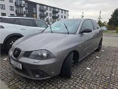 Używany Seat Ibiza 179 KM (131 kW) 2006 Srebrny Hatchback