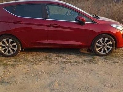 Wiśniowy Używany 2018 Ford Fiesta Titanium Hatchback | 54 500 zł (Drogi)