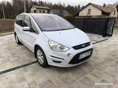 Używany Ford S-MAX S 2010 Biały Minivan