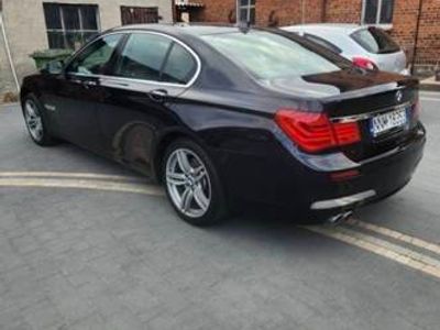 BMW 730